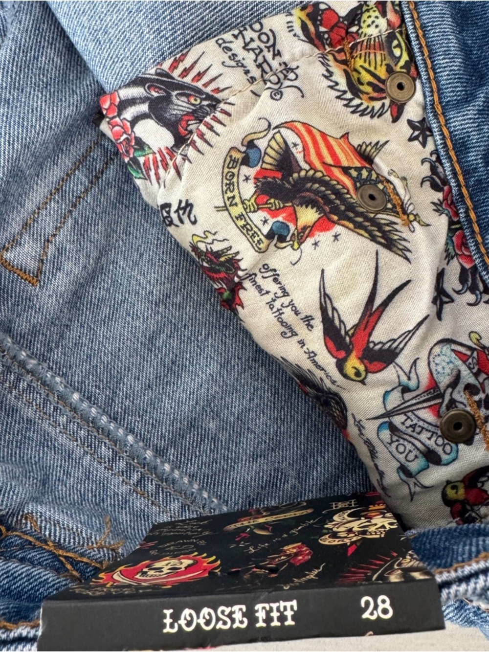 Ed Hardy Blue Denim Baggy Jeans.  NWT. Size 28 - Picture 7 of 11